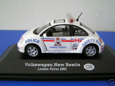 POLICJA VOLKSWAGEN Beetle 2003 1/43 Kanada
