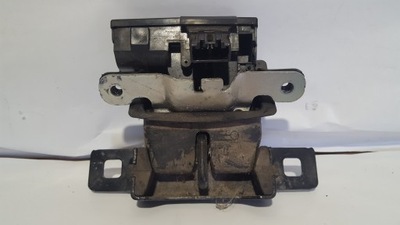 Замок крышки багажника ford fiesta ba61-a442a66-be фото №1