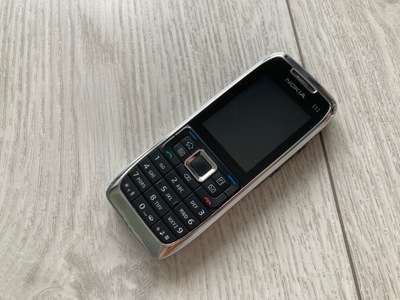Unikat Oryginalna Nokia E51-2 Kolekcja.
