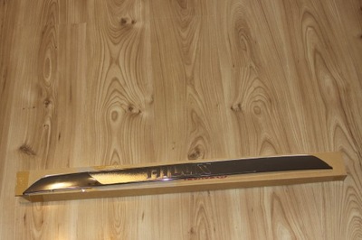 Молдинг бампера перед toyota hilux 2020- фото №1