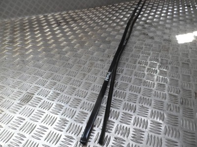 Молдинг дах права toyota chr c-hr фото №1