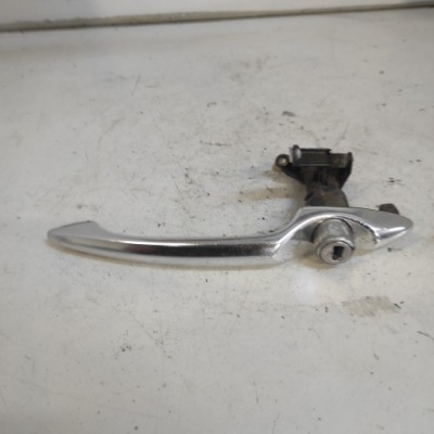 Ручка права передня зовнішня alfa romeo 156 фото №1