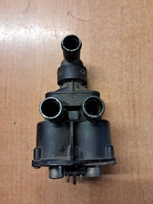 Электроклапан mercedes w126 se sel sec 1268300084 фото №1