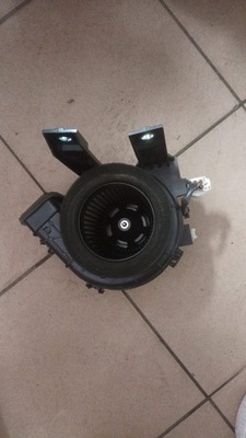 Вентилятор акумулятора toyota c-hr g9230-47080 фото №1