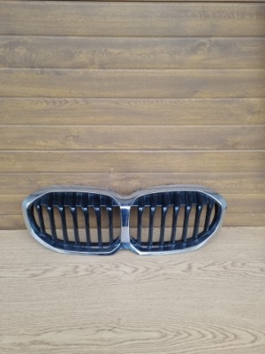 Решітка радіатора решітка радіатора bmw f40 2019- фото №1