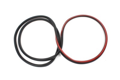 Прокладка двері vw tiguan zew права фото №1