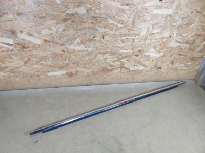 Grand c-max mk2 молдинг уплотнитель левый задняя хром фото №1