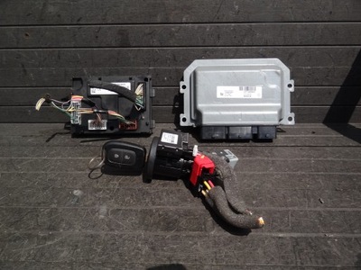 Dacia sandero ii 2019 1,0 sce бортовий комп'ютер 237102892s фото №1