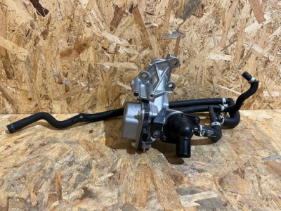 Насос wody + термостат дроти toyota yaris cross 23r nówka 0810g89050101 фото №1
