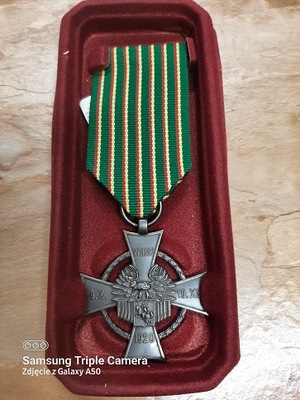 Krzyż Zasługi Litwy Środkowej
