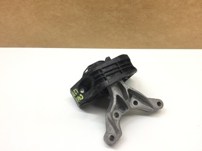 Citroen c4 iii 1.2 кронштейн подушка двигателя фото №1