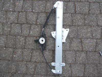 Mazda cx9 підйомник скло правий задня 2016-2019 046 фото №1