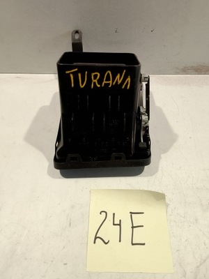 Volkswagen touran 1t0819704a решітка обдув права фото №1