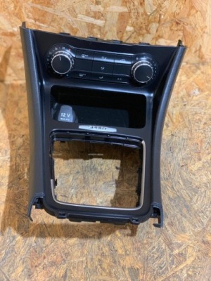 Панель навігації тунель рамка mercedes a klasa w176 фото №1