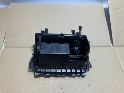 Бардачок попільничка mercedes a klasa w176 фото №1