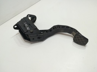 Педаль сцепления skoda fabia i 6q1721321c фото №1