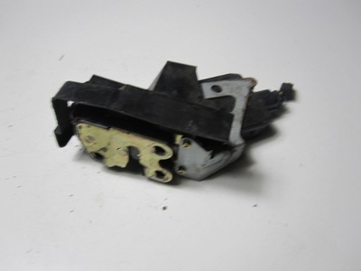 Замок двері задній правий kia rio 2005r фото №1