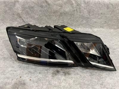 Skoda octavia iii lift правая лампа full led фото №1