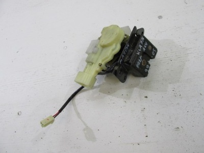 Замок кришки задня mazda premacy 1999-2005 фото №1