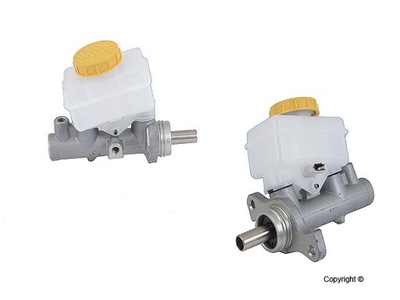 26401ag030 насос гальмівна subaru legacy / impreza / forester фото №1