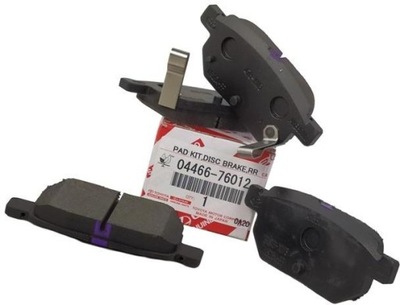 Оригинальный номер toyota тормозные колодки тормозные задняя toyota iq фото №1