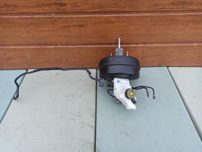 Насос гальмівна підсилювач гальм maserati ghibli 670006653 фото №1