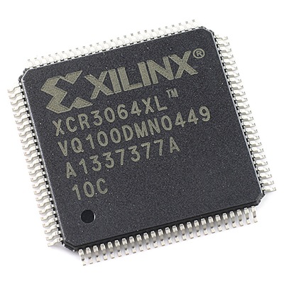 [1szt] XCR3064XL-10VQ100C CPLD IC