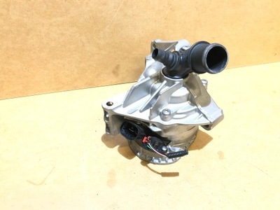 Renault austral espace vi 1.2 e-tech насос wody 210105737r фото №1