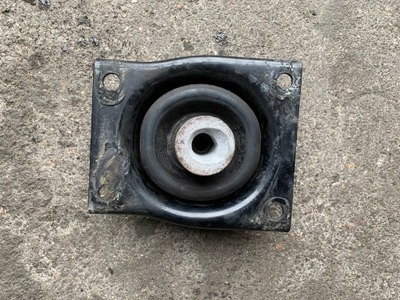 Renault оригинальный номер 21997280 gama подушка двигателя фото №1