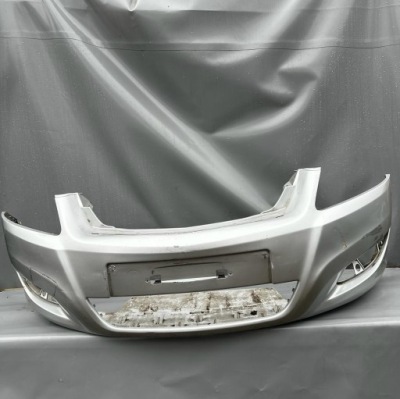 Opel zafira b lift opc line бампер перед pdc 13- фото №1