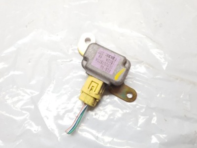 Датчик ударный mazda premacy фото №1