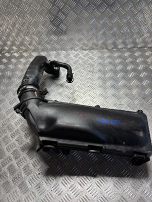 Корпус фільтра повітря шланг труба peugeot 208 i 12-19 1.6 thp фото №1