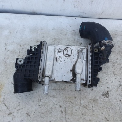 Радіатор інтеркулер vw t6 2.0 tdi 04l145749m фото №1