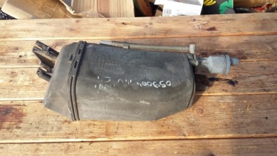 Фильтр угольный audi 100 c3 c4 4a0201801 фото №1