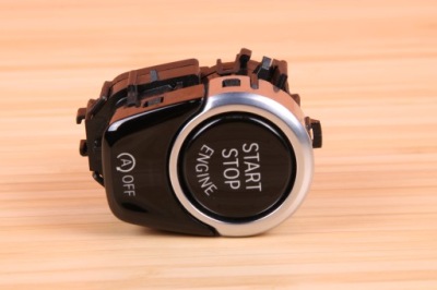 Bmw g30 g31 g32 gt кнопка переключатель запуск стоп 9328579 фото №1
