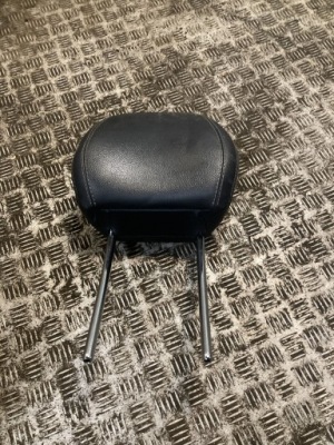 Mercedes-benz ml w166 перед сторона ліва підголівник передній фото №1