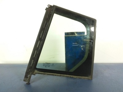 Renault megane iv kombi стекло кузовная задняя левая фото №1