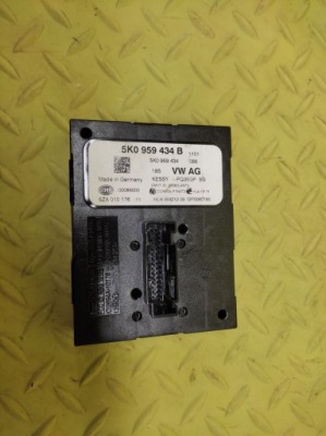 Skoda superb ii 2.0 tdi блок управления kessy 5k0959434b фото №1