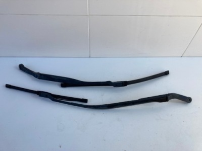 Maserati ghibli 3 3.0 2013+ рычаг рычаги дворник комплект . фото №1