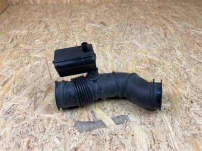 Впуск воздухозаборник труба шланг воздуха toyota rav4 v 17881-25050 2018- фото №1