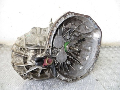 Trafic vivaro ii 2.0d коробка передач передач pf6010 06- фото №1