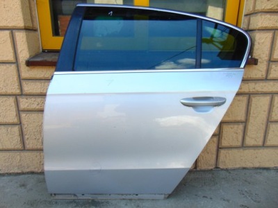 Дверь левая задняя задние vw passat b7 la7w sedan фото №1