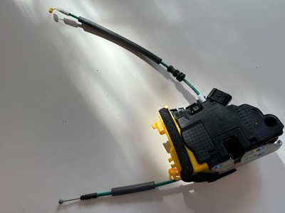 Hyundai i30 ii замок двері лівий перед 81310-a6100 фото №1