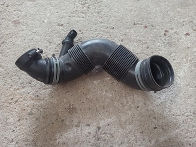 Труба шланг воздуха турбины audi vw 3c0129654m фото №1