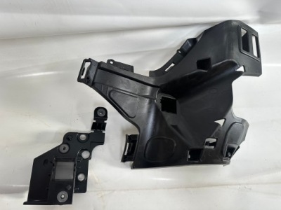 Напрямна бампера правий volvo xc40 фото №1