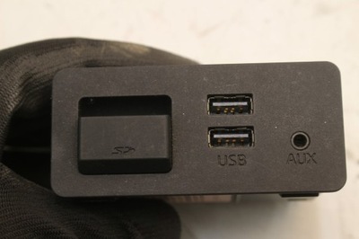 Port usb роз'єм d09h-669u0 mazda cx5 cx-5 фото №1