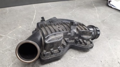 0112765f резонатор повітрозабірник повітря mercedes gls x166 350 cdi фото №1