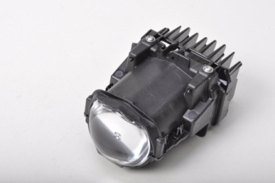 Bmw f40 лінза ліва 90147413 20r фото №1