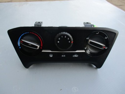 PANEL DE VENTILACIÓN DE ACONDICIONADOR HYUNDAI I20 II 97250-C80XX 18R  