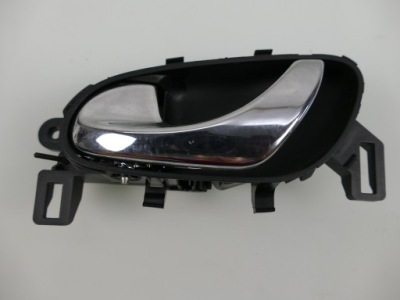 Qashqai j11 ручка внутренняя левая 80671 4ea1a фото №1